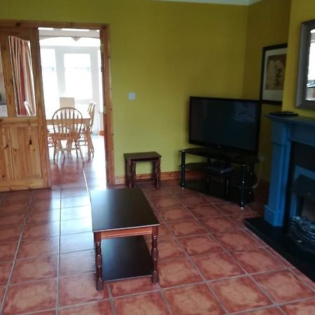 Cloghereen No 14 Killarney Holiday Village מראה חיצוני תמונה