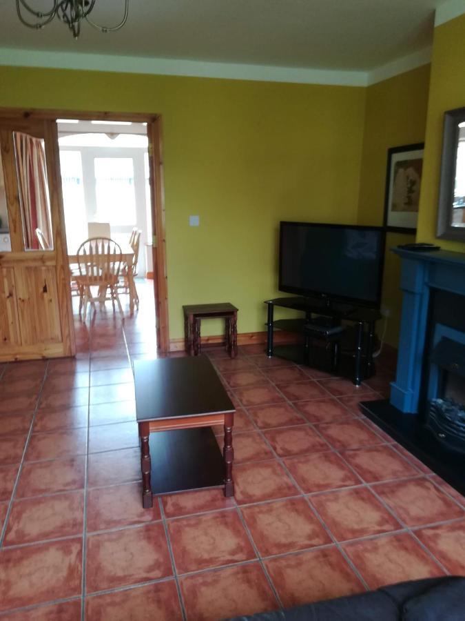 Cloghereen No 14 Killarney Holiday Village מראה חיצוני תמונה